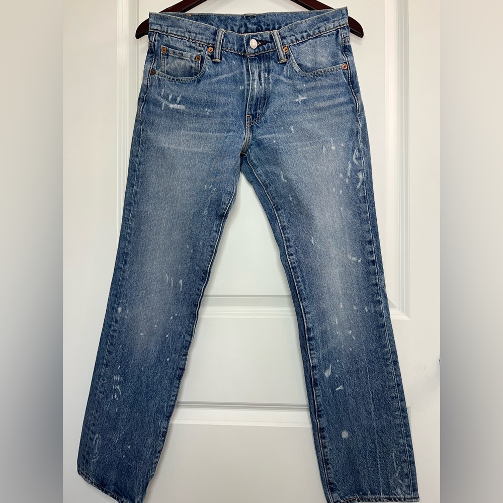 Levi’s 511 Slim Fit Jean, slightly distressed/medium light wash, size 29 x 30